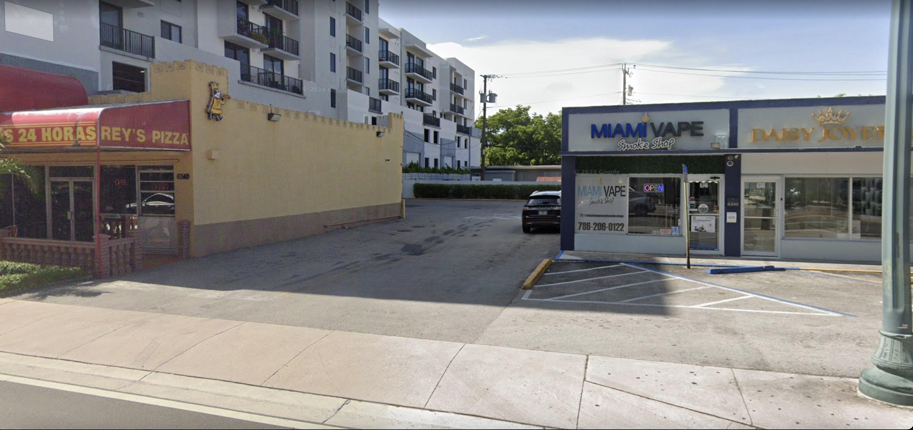 Miami Vape Smoke Shop #1 storefront